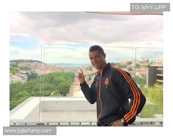 哪些足球明星曾穿过97号球服 他们的表现如何及背后的故事